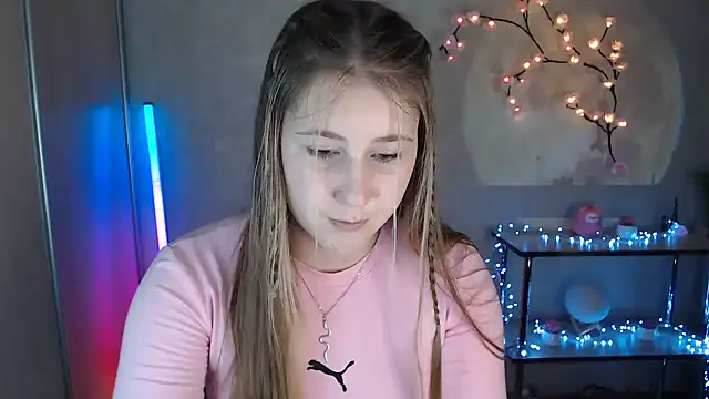 Milka kamila online show from 07/13/26, 12:41