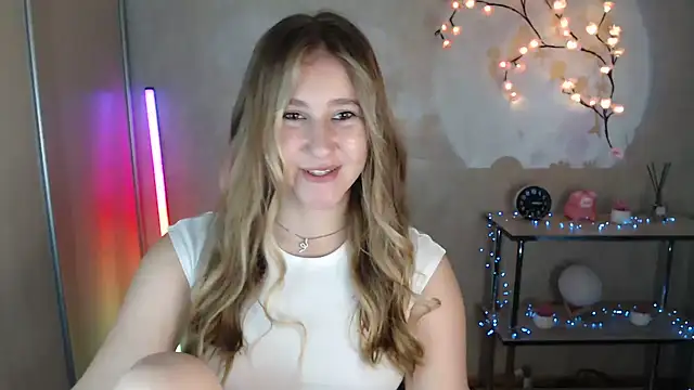 Milka kamila online show from 07/31/26, 12:15