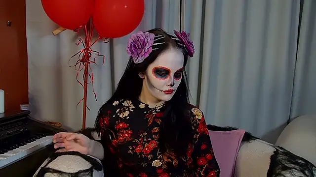 Snapshot of MollyMillsen chatting on 10/25/25, 06:13 MollyMillsen online show from 10/25/25, 06:13