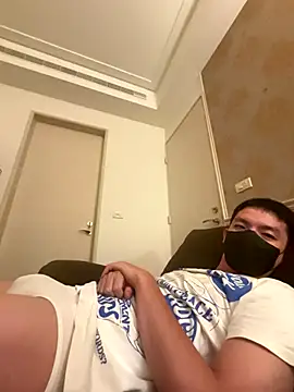 kaikai1335 online show from 10/03/25, 02:36