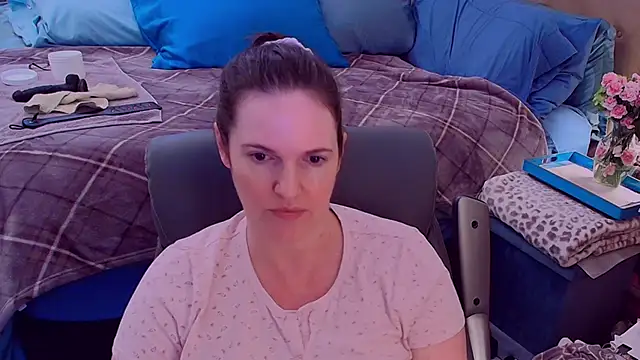 ninajaymes online show from 09/08/25, 08:41