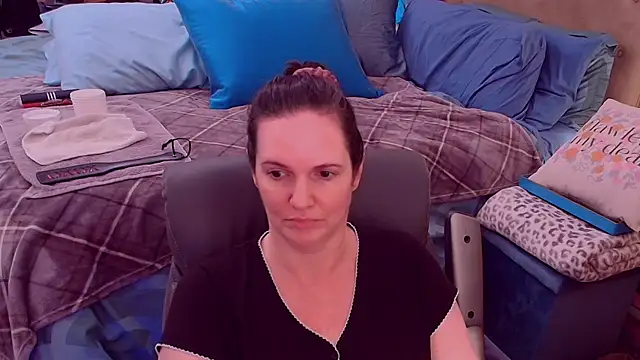 ninajaymes online show from 11/30/25, 02:48