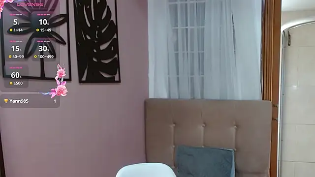 Snapshot of amara_rousse1 chatting on 02/11/26, 01:05 amara rousse1 online show from 02/11/26, 01:05