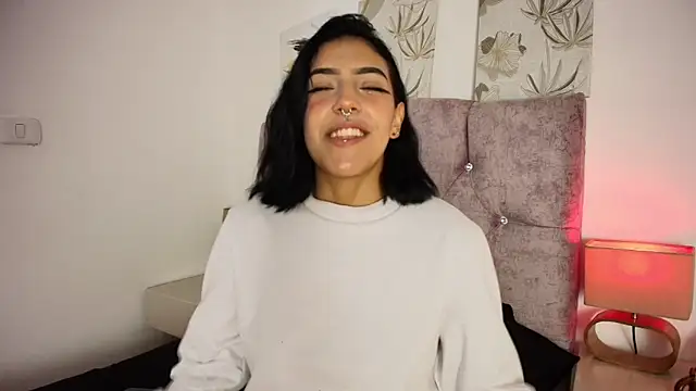 Dulce Bella  online show from 02/26/26, 03:38