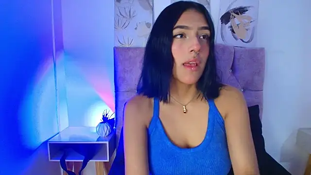 Dulce Bella  online show from 02/28/26, 03:40