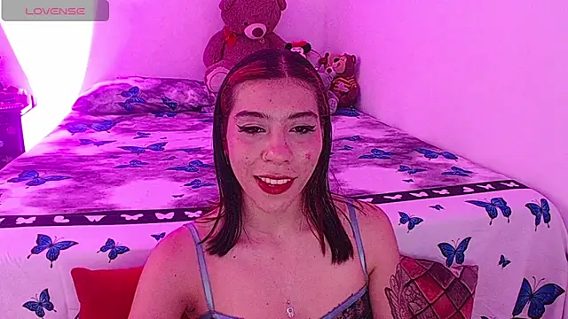 Snapshot of ocxxi_0524 chatting on 09/19/25, 01:29 ocxxi 0524 online show from 09/19/25, 01:29