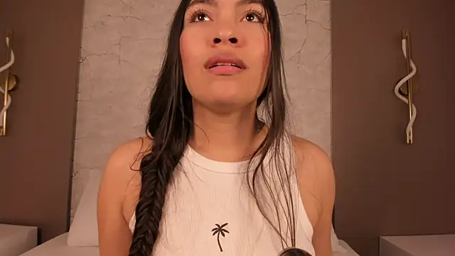 allie bruce online show from 02/05/26, 03:22