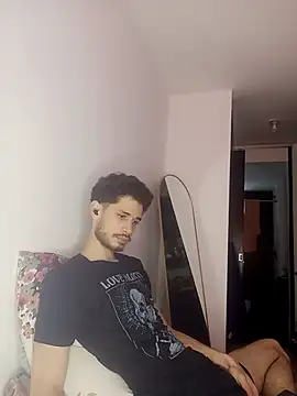 Dante dm online show from 09/27/25, 04:34