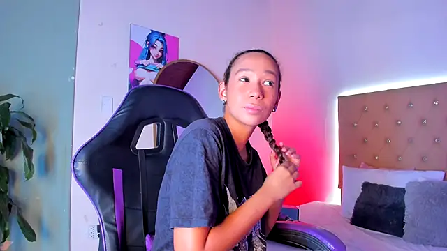 JennyLawrence online show from 11/12/25, 07:57