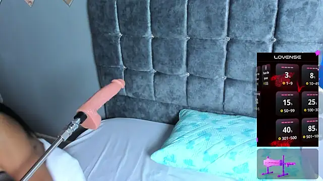 lau-hot online show from 10/17/25, 08:33