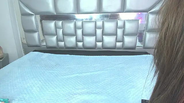 Hillarytonsonx online show from 04/15/26, 01:18