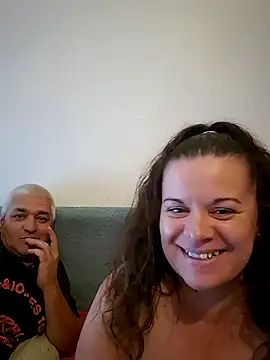 Snapshot of PerleRaree chatting on 06/11/26, 12:36 PerleRaree online show from 06/11/26, 12:36