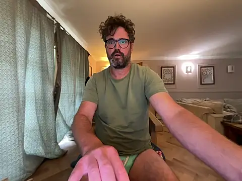 CyprioteWhitefly online show from 06/12/26, 09:52