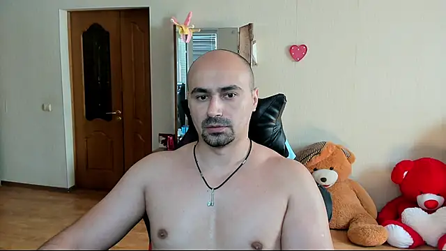 Snapshot of Gri_SH chatting on 09/19/25, 09:43 Gri SH online show from 09/19/25, 09:43