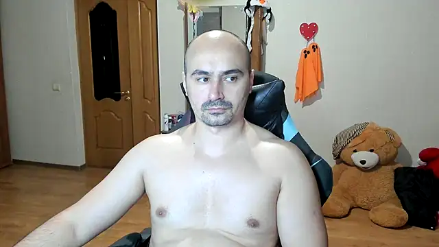 Snapshot of Gri_SH chatting on 11/13/25, 05:56 Gri SH online show from 11/13/25, 05:56