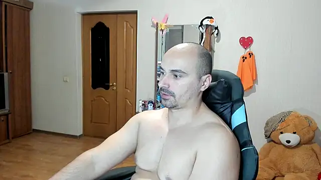 Snapshot of Gri_SH chatting on 11/14/25, 07:56 Gri SH online show from 11/14/25, 07:56