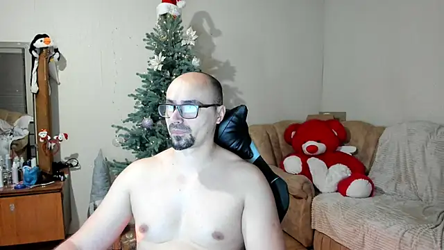 Snapshot of Gri_SH chatting on 12/18/25, 07:53 Gri SH online show from 12/18/25, 07:53