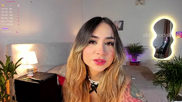AbbyModel01 online show from 11/15/25, 03:37