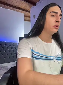 lola diez online show from 03/26/26, 09:31