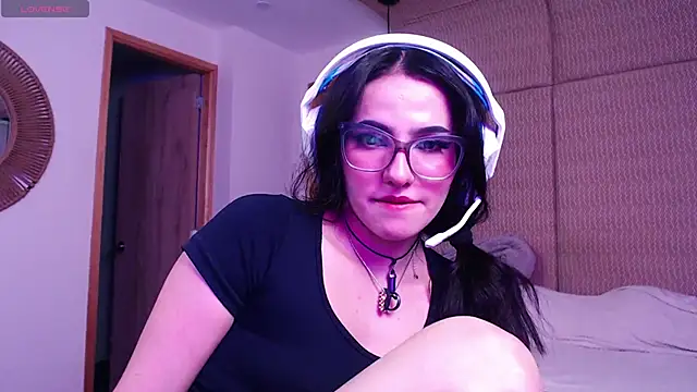 Khloecita sr online show from 05/09/26, 04:56