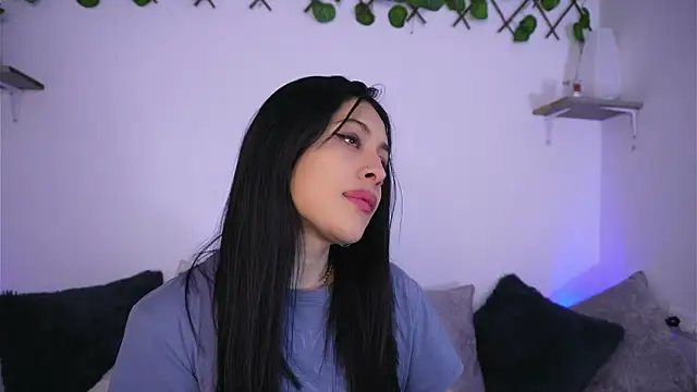 Snapshot of SophiieCumsx chatting on 11/19/25, 11:32 SophiieCumsx online show from 11/19/25, 11:32