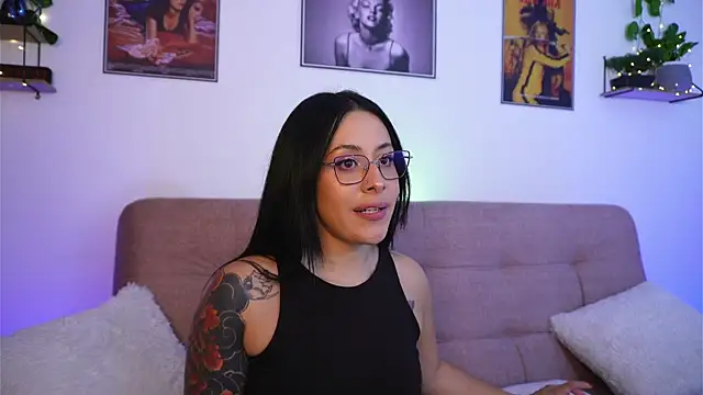 SophiieCumsx online show from 01/13/26, 06:29