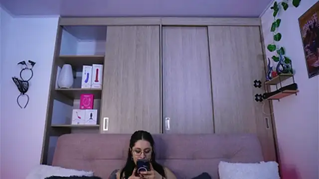 SophiieCumsx online show from 04/20/26, 03:53