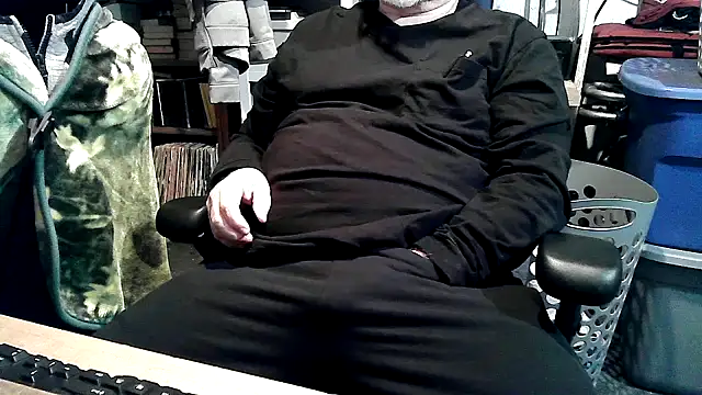 georgew62 online show from 11/02/25, 06:16