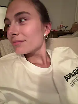 Snapshot of SophiiaStarr chatting on 06/07/26, 08:12 SophiiaStarr online show from 06/07/26, 08:12