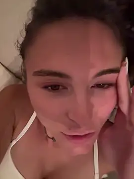 Snapshot of SophiiaStarr chatting on 06/18/26, 08:57 SophiiaStarr online show from 06/18/26, 08:57