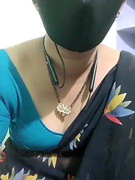 Snapshot of Telugu_hot_cpl chatting on 09/08/25, 05:23 Telugu hot cpl online show from 09/08/25, 05:23