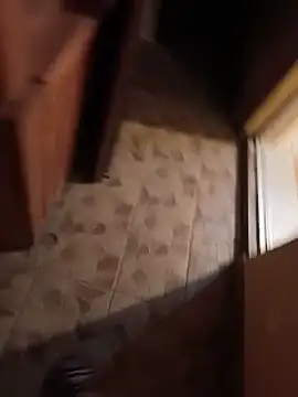 Snapshot of MiriandZacki chatting on 09/19/25, 06:52 MiriandZacki online show from 09/19/25, 06:52