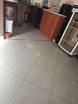 Snapshot of MiriandZacki chatting on 09/21/25, 09:11 MiriandZacki online show from 09/21/25, 09:11