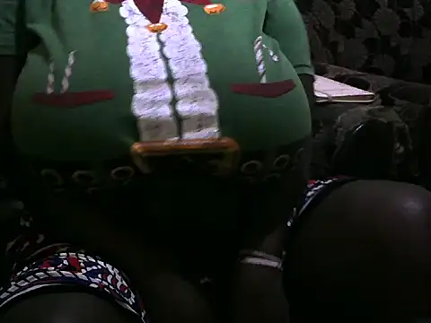 Snapshot of HornyDrop chatting on 10/13/25, 04:12 HornyDrop online show from 10/13/25, 04:12