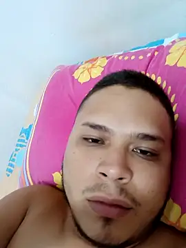 Alexboy022025 online show from 09/26/25, 10:47