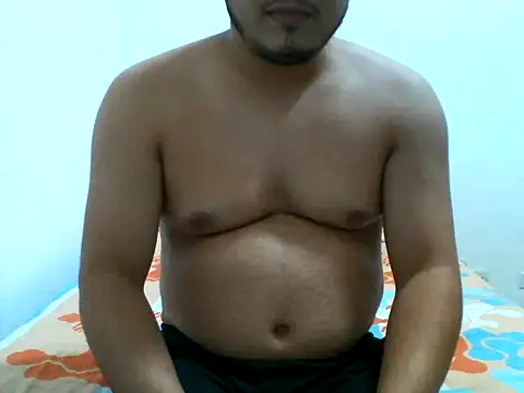 Alexboy022025 online show from 10/25/25, 07:52