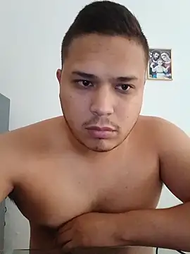 Alexboy022025 online show from 11/14/25, 07:34