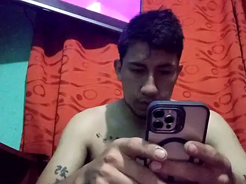 True Di online show from 09/19/25, 01:07