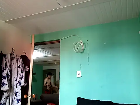 True Di online show from 09/26/25, 06:45