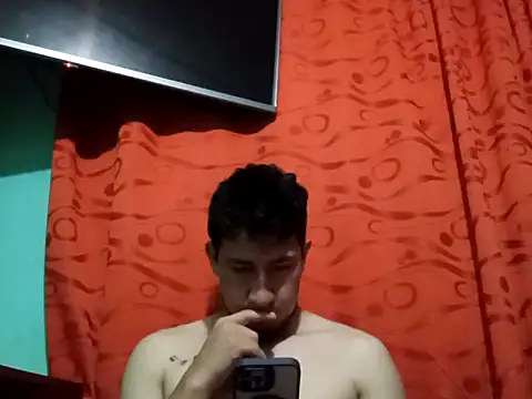 True Di online show from 09/30/25, 12:59