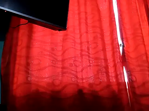 True Di online show from 10/07/25, 10:07