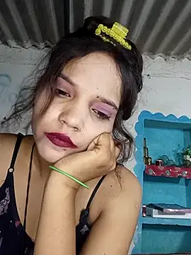 Snapshot of Bebby_Doll chatting on 09/16/25, 03:35 Bebby Doll online show from 09/16/25, 03:35