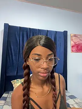 MarianRosse online show from 12/17/25, 08:15