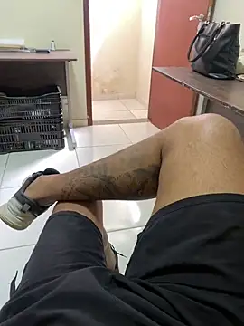 Snapshot of mtpgostoso chatting on 10/15/25, 03:56 mtpgostoso online show from 10/15/25, 03:56