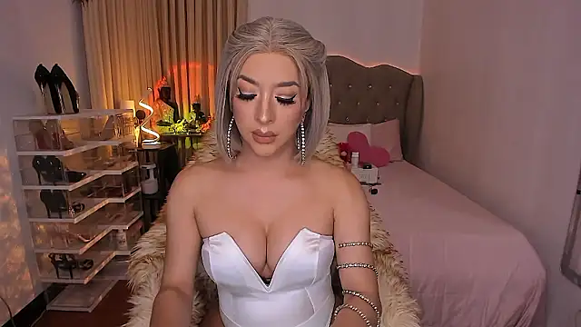 Dream Goddess online show from 01/19/26, 10:19