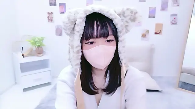 Snapshot of fumika_f chatting on 10/24/25, 03:36 fumika f online show from 10/24/25, 03:36