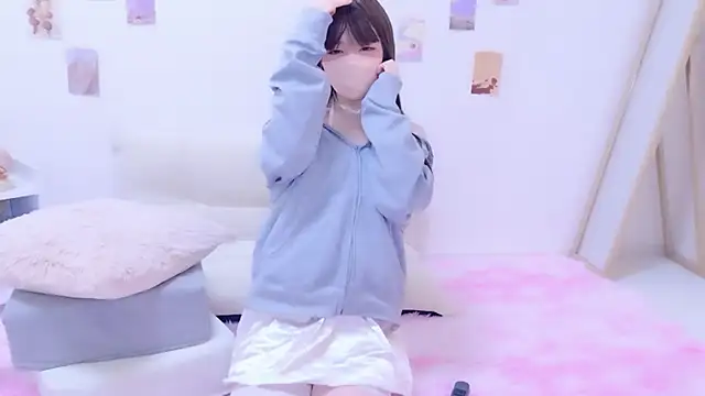 Snapshot of fumika_f chatting on 12/15/25, 06:28 fumika f online show from 12/15/25, 06:28