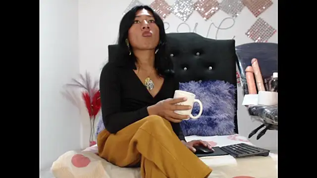 jatzibe hot 93 online show from 12/17/25, 06:58