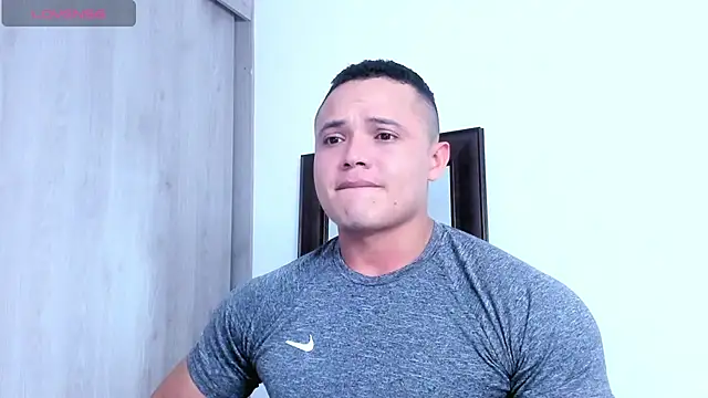 KingLevi01 online show from 09/25/25, 11:08