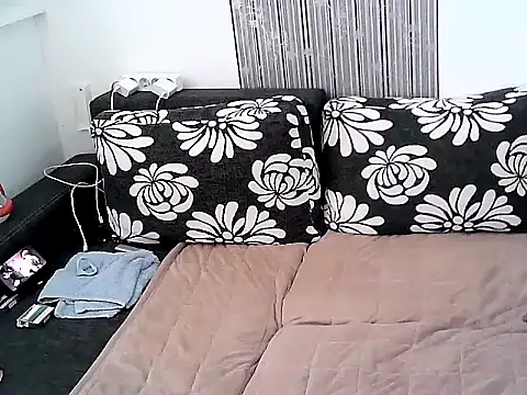 Snapshot of 123Dante123 chatting on 09/13/25, 06:35 123Dante123 online show from 09/13/25, 06:35